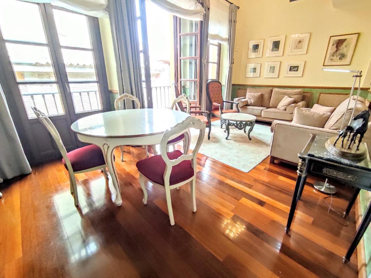 Las Mansiones De Constitucion Apartamentosmalagamanagement Екстериор снимка